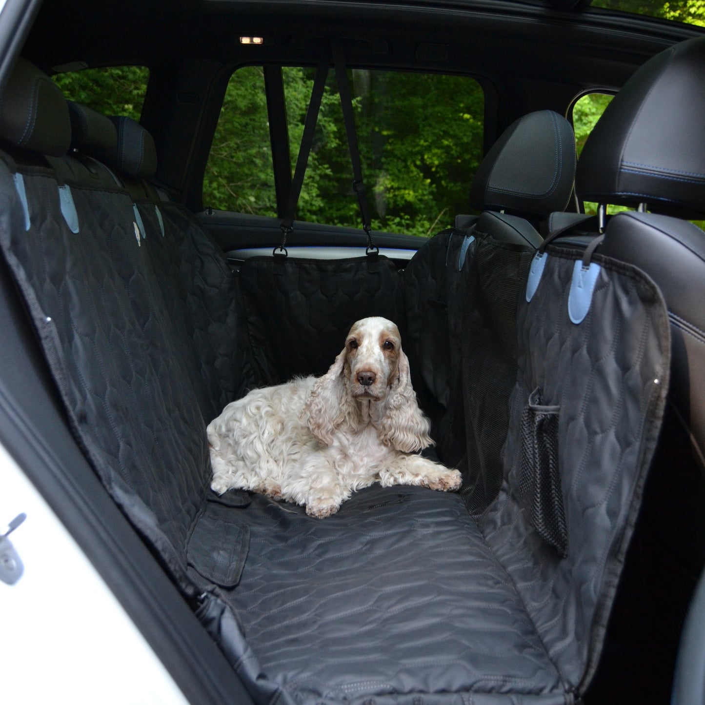 NaMiDa Pets Rücksitzschutz für Hunde – Lederoptik, Wasserfest & Rutschfest – Autoschondecke für Rückbank – Universalgröße, Leicht zu reinigen zu reinigen